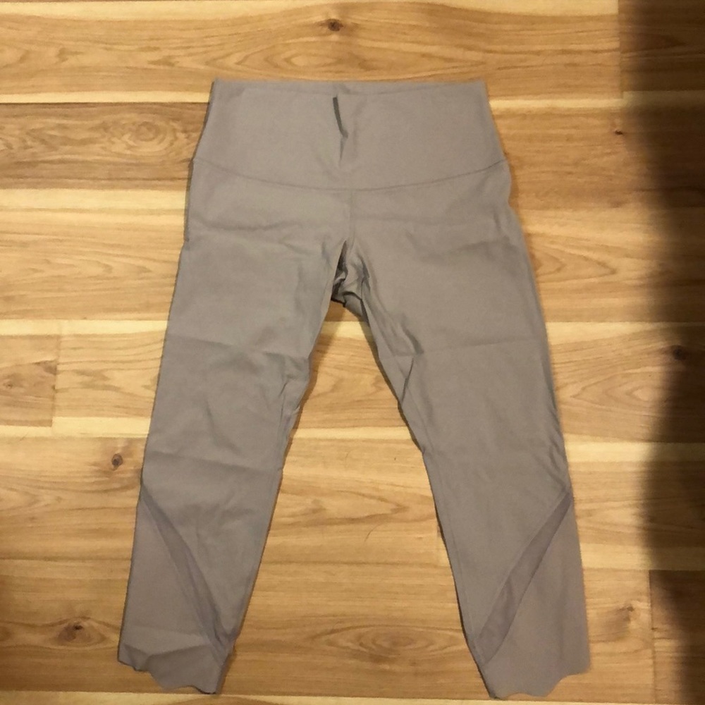 Lululemon crop leggings